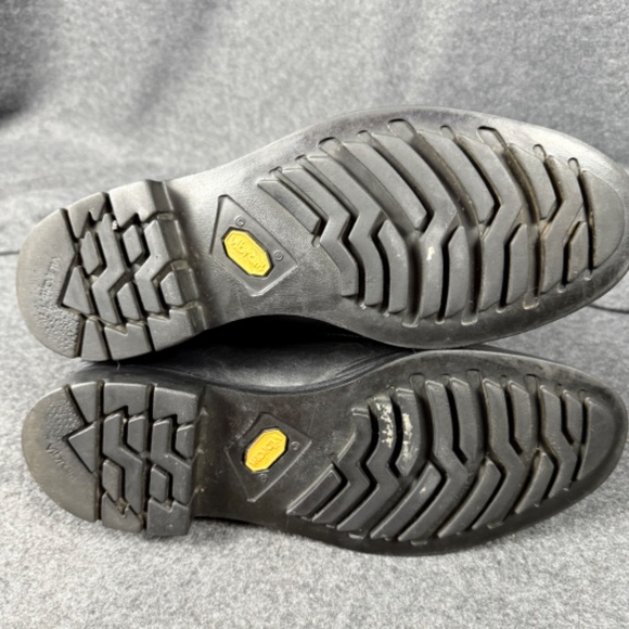 Cole Haan Black Vibram Sole Boots 9M